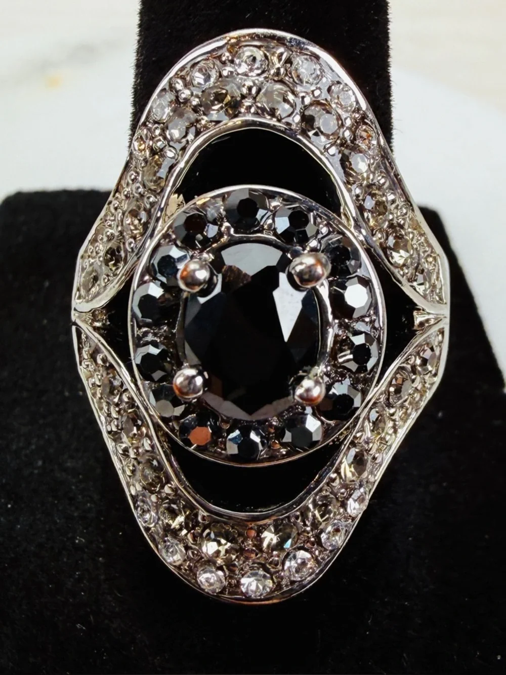 Vintage silvertone, dark and clear bling statement ring
